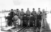 Längst till höger korpral Svantesson från Gävle, övriga okända.