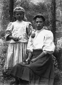 Elvira Lindberg och Ester Lindberg, Östansjö.