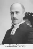 Kyrkoherde och biskop Bengt Jonzon.