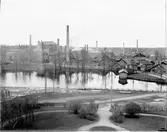 Forsbacka bruk vid Gavleån
Johan Magnus af Nordin köpte på 1770-talet andelar och drev och byggde ut bruket. Nordin uppförde 1777 herrgården med park, ekonomibyggnader, arbetarbostäder och ett orangeri.





