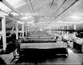 Gefle Manufactur AB, grundades 1849 - som ett av Sveriges första bolag enligt aktiebolagsformen.

Byggnadstekniska nyheter som gjutjärnskolonner kunde göra vävsalarna stora.


