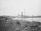 Iggesunds bruk

År 1870 inleds sågverksepoken i och med byggandet av en större vattensåg.
År 1915 - 1917 byggs landets första sulfit- sulfat fabrik

