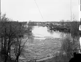 Forsbacka bruk vid Gavleån

Johan Magnus af Nordin köpte på 1770-talet andelar och drev och byggde ut bruket. Nordin uppförde 1777 herrgården med park, ekonomibyggnader, arbetarbostäder och ett orangeri.





