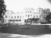 Engeltofta
Oscar Zedrén ägare av Grand Hotell köpte Engeltofta 1933
Gjorde om stället till en sommrarestaurang, veranden blev
en matsal.
