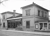 Elektriska kompaniet och Hovfotograf Carl Larsons galleri

Norra Centralgatan - Nygatan
