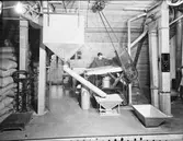 Engwall & Co var de första i Sverige so målmedvetet gick in för försälning av paketerat rostat kaffe som märkesvara.

1913 köptes den första kafferostningsmaskinen in. På 1920-talet lanserades varumärket Gevalia och skaffade nya lokaler med moderna rosteri- och paketeringsmaskiner.
Nu riktade man in sig på kaffe, kryddor och namnet Gevalia
