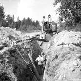 Ny vattenledning till Forsbacka. 18 juli 1950.

