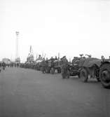 Kungsbäck. Hemkomst från manöver i Småland. 12 oktober  1950.



