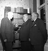 Folkpartiets landstingsgrupp, träff hos kyrkoherde Törnqvist i Valbo. 6 oktober 1950.






