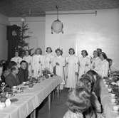 Gävle Manufaktur AB, Strömsbro. Julfest med Lucia. 13 december 1951


