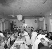 Gävle Manufaktur AB, Strömsbro. Julfest med Lucia. 13 december 1951


