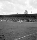 Fotboll på Strömvallen mellan Gästrikland - Dalarna. 29 juni 1951.