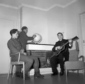 Soldathemmet inviges efter restaurering. 11 december 1951.

