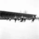 Bandymatch Forsbacka - Edsbyn. 3 februari 1952.