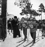 Skidtävling för barn. 3 februari 1952.