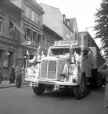 Lions Tivoli, tåg genom staden. Juni 1952.
