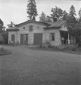 Lerviks Frivyområdet. 7 september 1952.
Från olika sommarvillor.