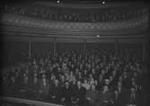 Valmöte på teatern. Den 27 augusti 1946