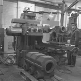 Gävle Vagnverkstad AB, 7 januari 1971
Svarvning av motordel

