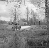 Nedläggning av galvaniserad vägtrumma
