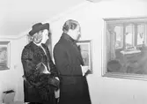 Konsthallen. Februari 1939. Sture Lagervall och Inga Tidblad


