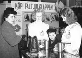 Lucia hos Lidholms, den 6 december 1943. Köp fältjulklappar.
