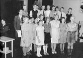 Ljusnan skolklass sjunger, taget i Gävle Radio Studio. Juni 1943
Reportage för Ljusnans Tidning Bollnäs