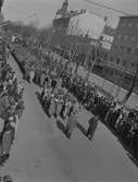 Första majdemonstration. Den 1 maj 1943