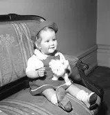 Sjöströms Fabriksbod. Mannekänguppvisning i Stadshuset. April 1946



