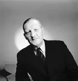 Herr Sjögren. H. Järnhardt & Co. Personalfoto. April 1944





