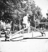 Stenebergsparken. Brynäs. Reportage för Arbetarbladet. Juli 1939



