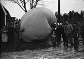Ballong i  Bomhus, den 30 November 1941.
Ur notis från Gefle Dagblad 29 nov 1941:
