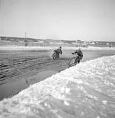 Reportage för Gefle Dagblad. Motortävling på Näringen. 1936

