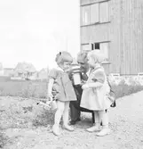 Gunnel Larsson, Floravägen 13. 1937

