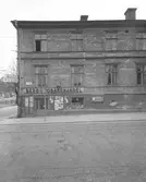 Åhsgren & Ericssons boktryckeri på Södra Strandgatan 2, Bergii Tobakshandel.

