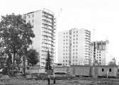 År 1956. Bygge av höghus.




