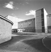 Den 21 juli 1960. Gävle Varv. Exteriör av ritkontor och verkstad.




