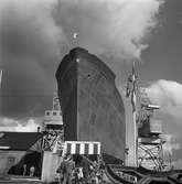 Den 27 augusti 1953. Gävle Varv. Sjösättning av båten M/S Lombardia


