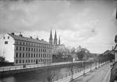 Fyrisån och Västra Ågatan, Uppsala före 1914