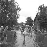 Översvämning i Hemlingby. 18 augusti 1945.