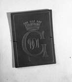 Monogram (G), 1901. Utställningen, 1946