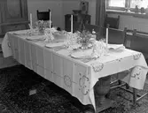 Reportage för Damernas Värld. Interiör från flera hem.  1944.