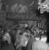 Gevaliarosteriet. Restaurang Tyrolen i Furuvik. 1946.