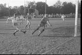 Fotboll GIF - Årsunda. Den 26 september 1953. Arne 
