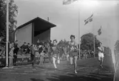 Skoltävlingar på Strömvallen. 28 september 1953.
