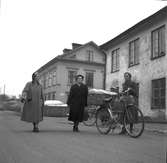 Trivselundersökning i stadsdelen Brynäs. 9 december 1953.
