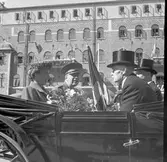 Utställningens avslutning 1946. Kungaparet vid Centralstationen