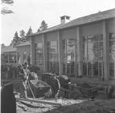 Bygge av Rotundan till Gävleutställningen sommaren 1946 med anledning av Gävle Stads 500-årsjubileum

