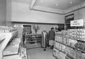 Konsum Alfabutiken på Valbogatan 33. Datum 21 september 1953.