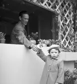 Barnens Dag

Inköp av blommor i Esplanaden

